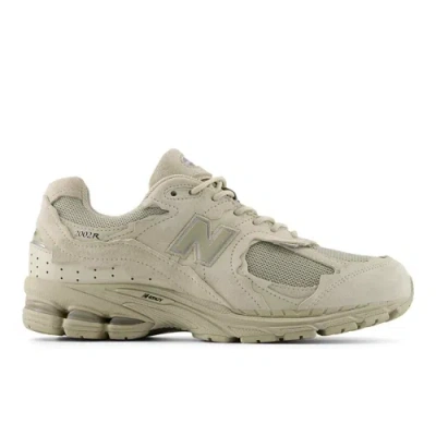 New Balance Sand Suede And Mesh 2002dx Protection Pack Sneakers In White