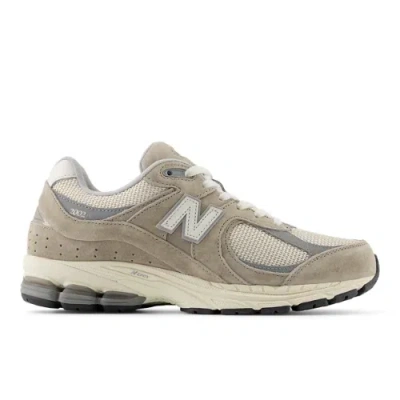New Balance 2002r In Brown/beige