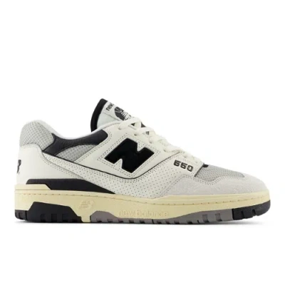 New Balance Unisex 550 Sneakers In White