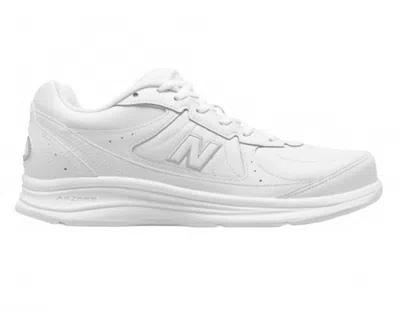 New Balance Unisex 577 Walking Shoe In White