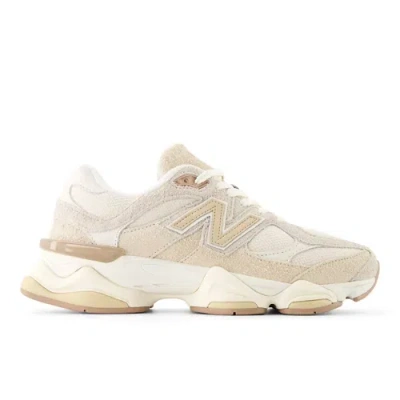 New Balance Unisex 9060 Sneakers In Multi