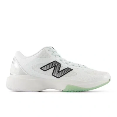 New Balance Unisex Freezelx V5 Box Lacrosse Shoes In White/black