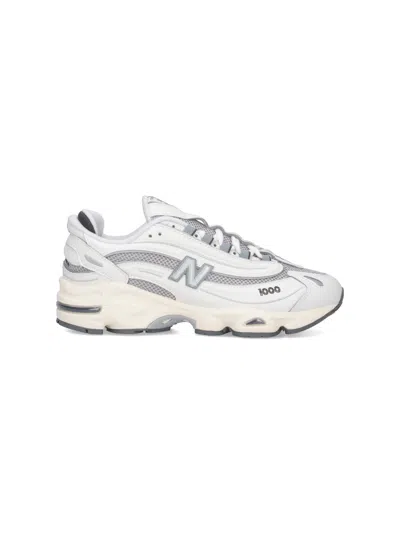 New Balance Unisex Lightweight Synthetic Sneaker In White