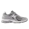 New Balance Round Toe Mesh Panel Sneaker