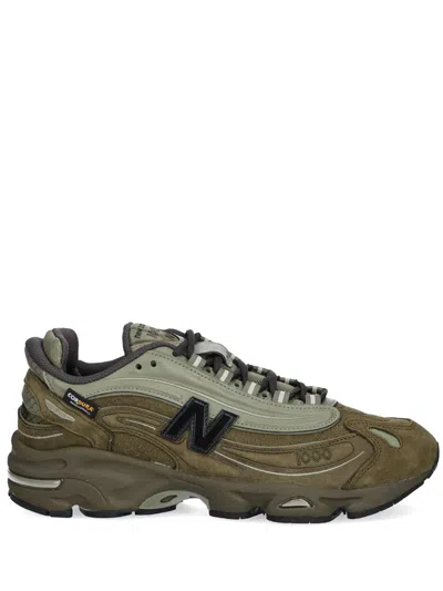 New Balance Unisex Sneakers In Verde