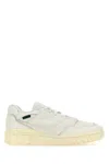 New Balance 327 Man Sneakers White Size 9 Leather In White