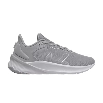Pre-owned New Balance Wmns Fresh Foam Roav V2 'light Aluminium' In Grey
