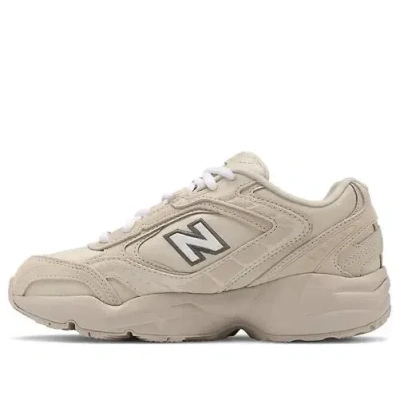 New Balance (wmns)  452 'beige'