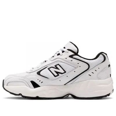 New Balance (wmns)  452 'white Black'