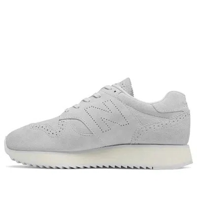 New Balance (wmns)  520 Sneakers Grey In Gray