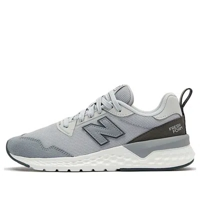 New Balance (wmns)  525 Series 'grey' In Gray