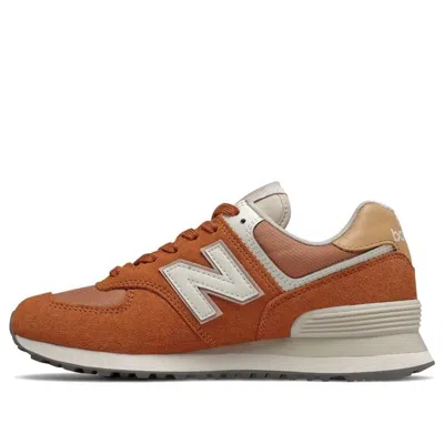 New Balance (wmns)  574 Series 'dark Amber' In Animal Print