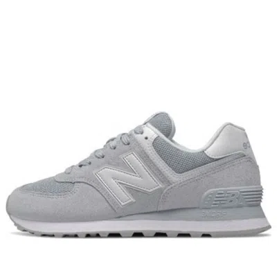 New Balance (wmns)  574 Series 'light Grey' In Gray