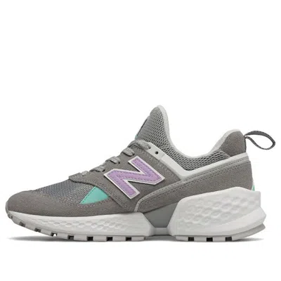 New Balance (wmns)  574s V2v Grey In Gray