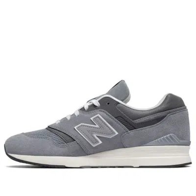 New Balance (wmns)  697 Series Leather Grey In Gray