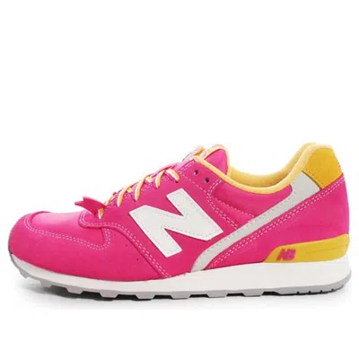 New Balance (wmns)  996 Series Sneakers Pink