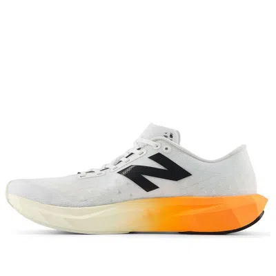 New Balance (wmns)  Fuelcell Pvlse V1 'hot Mango White'