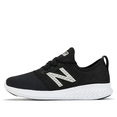 New Balance (wmns)  Fuelcore Coast V4 'black White' In Multi