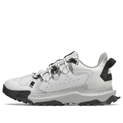 New Balance Women's Shando In White/black