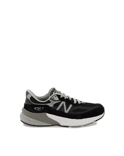New Balance 990 V6 Low Top Lace Up Sneakers In Nero