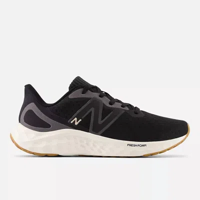 New Balance Fresh Foam Arishi V4 Running Shoe In Black
