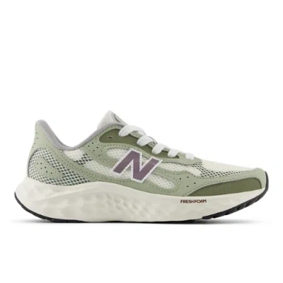 New Balance Women's Fresh Foam Arishi V4 Tiralux In White/green/purple