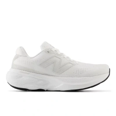 New Balance Women's Fresh Foam X 880v15 Running Shoes In White/black