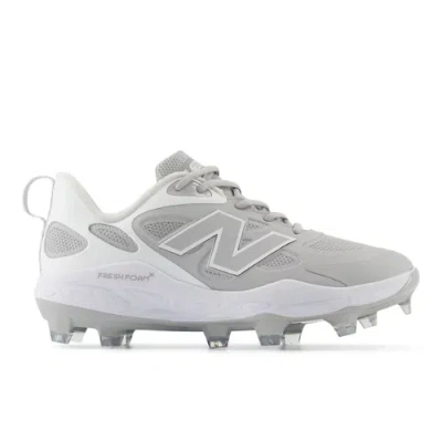 NEW BALANCE WOMEN'S FRESH FOAM X VELO V4 MOLDED SOFTBALL SHOES