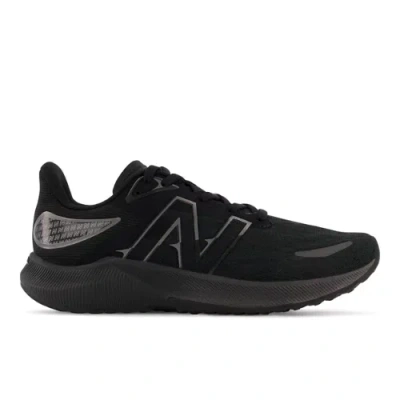 New Balance Women's Fuelcell Propel V3 In Black