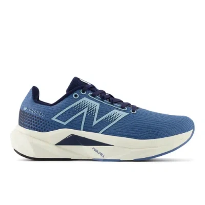 New Balance Fuelcell Propel V5 Shoes In Blue