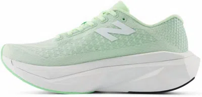 New Balance Women's Fuelcell Supercomp Trainer V3 Shoes In Melon Water/clay Ash/white In Multi