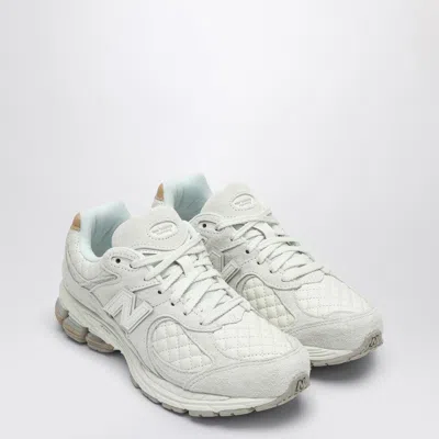 New Balance Women's Ivory Quilted 2r Sneakers