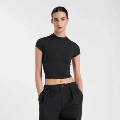 New Balance Women's Nb Define Fitted T-shirt In Black