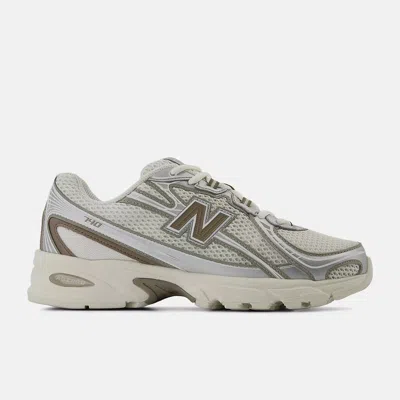 New Balance 740 Logo-plaque Sneakers In Multi