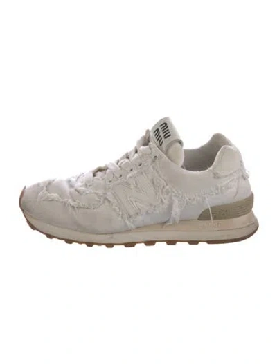 Pre-owned New Balance X Miu Miu 574 Athletic Sneakers In White