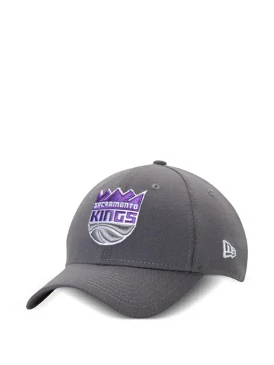 New Era 39thirty Sacramento Kings Team Classic Flex Fit Cap In Gray