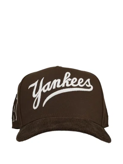 New Era 9fifty New York Yankees Snapback Hat In Brown