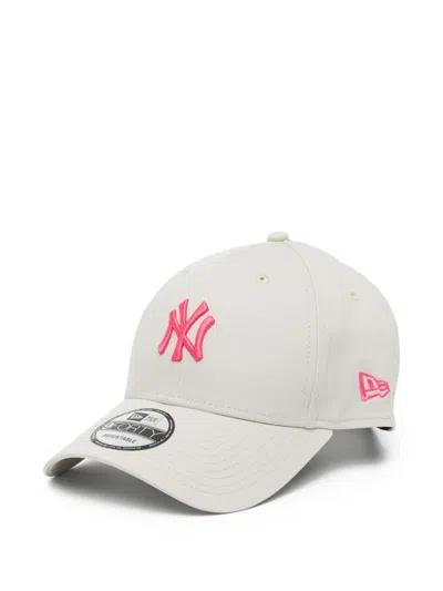 New Era 9forty Cap In Gray