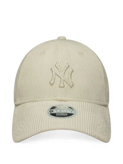 New Era 9forty Cord Ny Yankees Corduroy Baseball Cap In Neutral