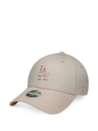 New Era 9forty La Dodgers Logo-embroidered Baseball Cap In Neutral