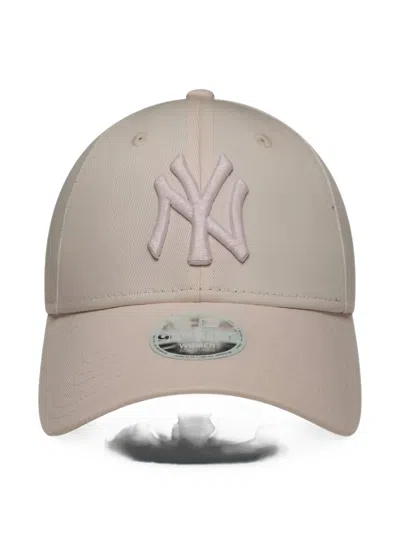 New Era 9forty Logo-embroidered Cap In Neutral
