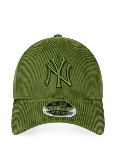 New Era 9forty M-crown Cord Ny Yankees Corduroy Baseball Cap In Gray