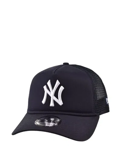 New Era 9forty New York Yankees Evergreen A-frame Trucker Cap In Black