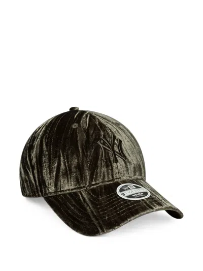 New Era 9twenty Velour Ny Yankees Cap In Green