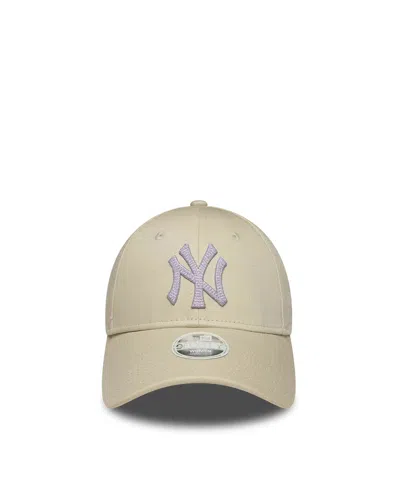 New Era Cap 60856353 Metallic Embroidered Baseball Cap In Beige
