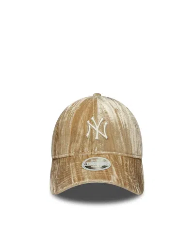 New Era Cap 60915794 Velour 9twenty Baseball Cap In Beige