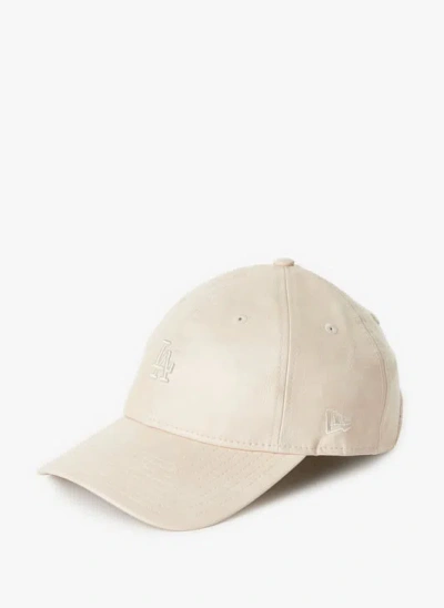 New Era Casquette À Visière Incurvée In White