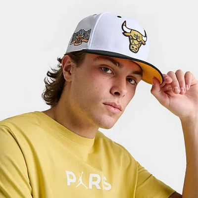 New Era Chicago Bulls Nba 9fifty Snapback Hat In White/black