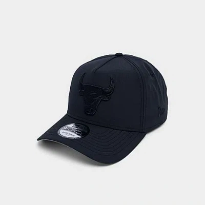 New Era Chicago Bulls Nba 9forty A-frame Nylon Snapback Hat In Black