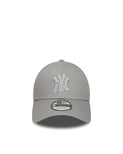 New Era Classic Fit Cap In Grey